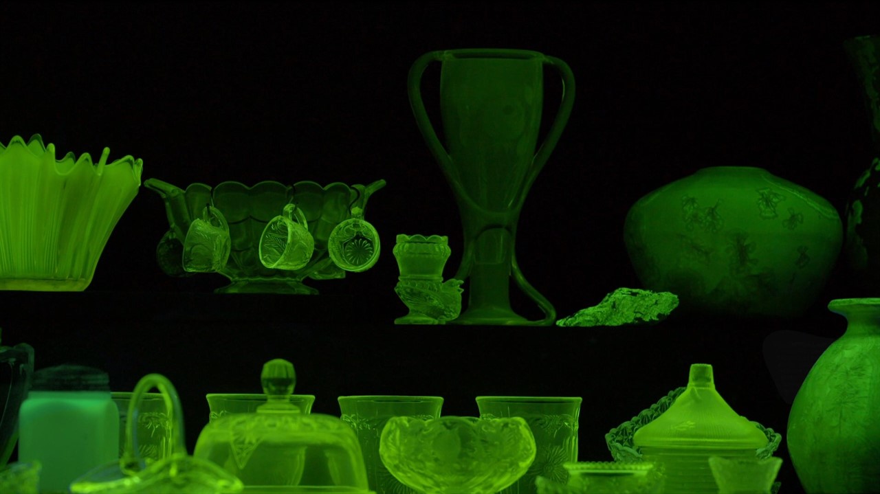 Artifacts such as vases, teacups and bowls.